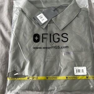 FIGS pro scrub polo size small NEW